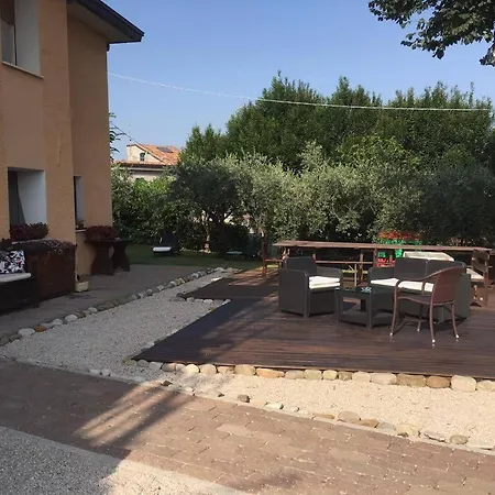 Il Cantinoccio Bed & Breakfast *