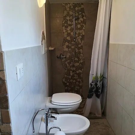 Il Cantinoccio Bed & Breakfast *