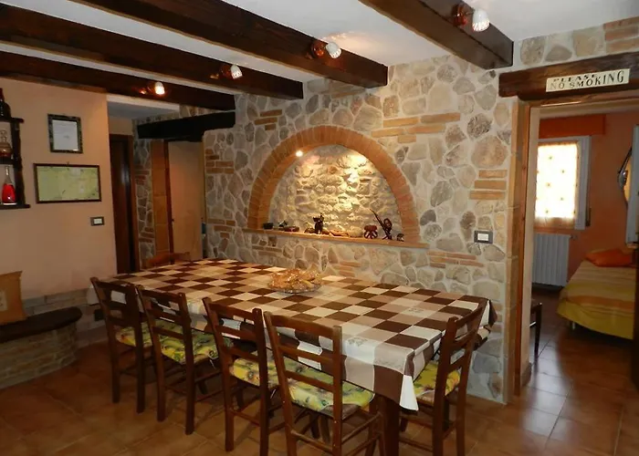 Il Cantinoccio Frühstückspension Cerasolo